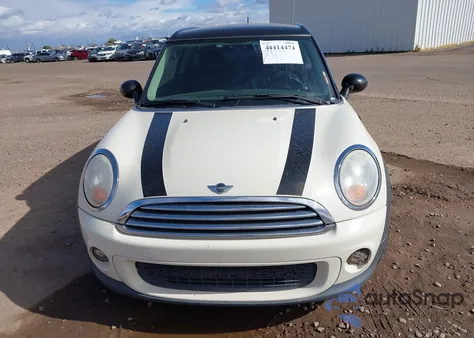 2013 Mini Clubman Cooper z USA, uszkodzony, nr VIN WMWZF3C54DT491513